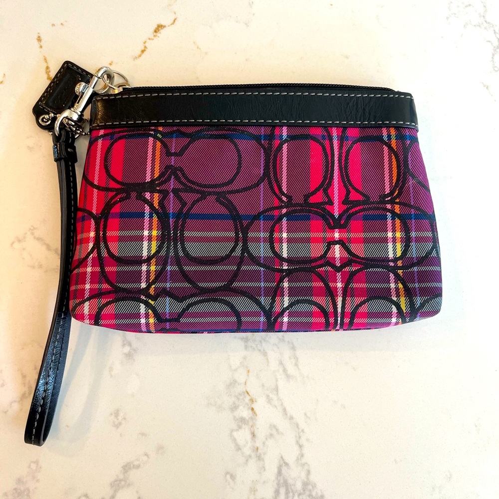 Coach Tartan Plaid Wristlet Black Leather Strap & Coach Hangtag W/Duster
